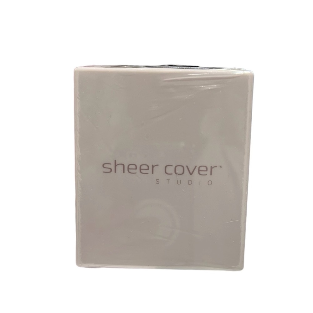 Sheer Cover Face Pallette Sophisticated